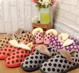 廠家批發(fā)情侶居家拖鞋 溫暖冬季的貼心選擇